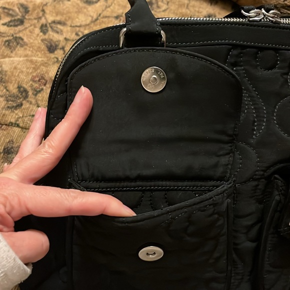 VERA BRADLEY Solid Black shoulder bag!  Like new! - Picture 11 of 12